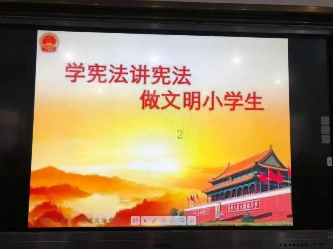 跳跃的木偶